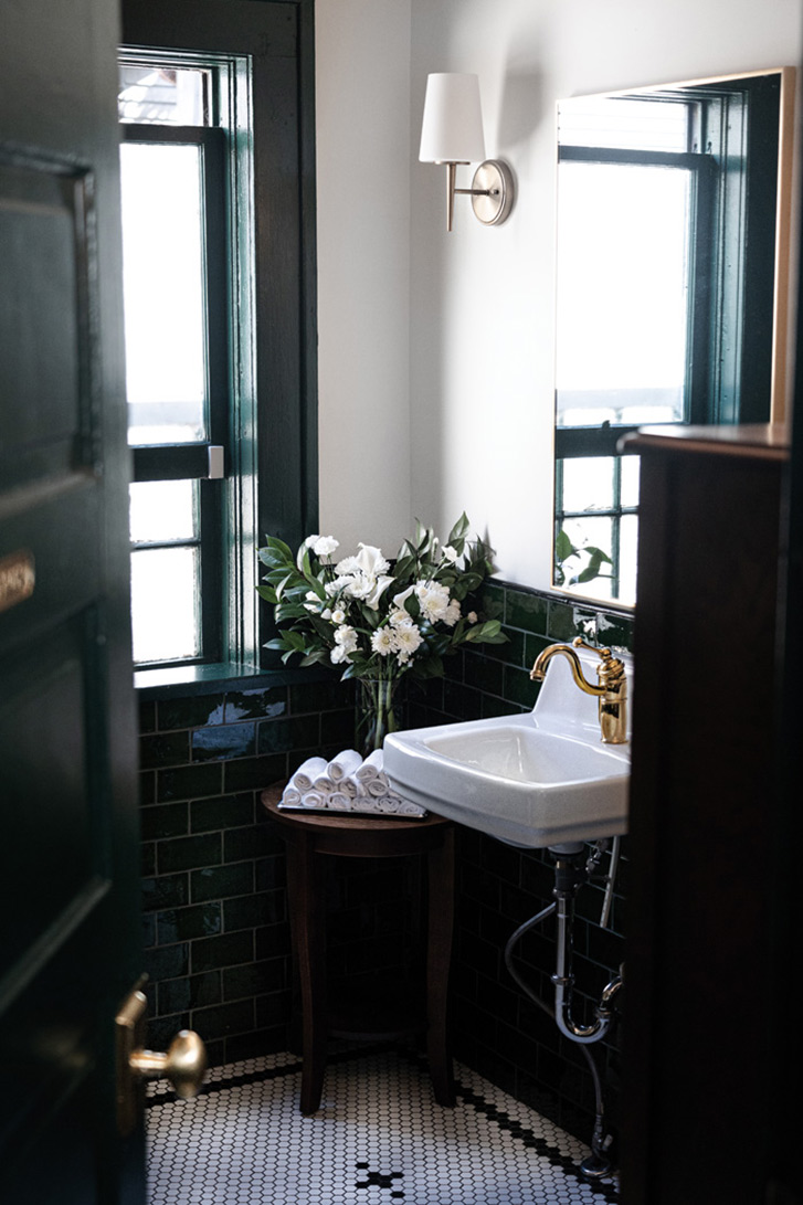 Bathroom with an oversized bouquet of flowers