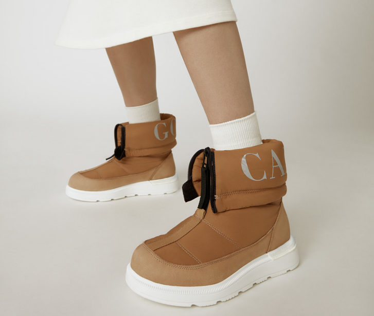 Cyprus fold-down puffer boots ($650) from Canada Goose