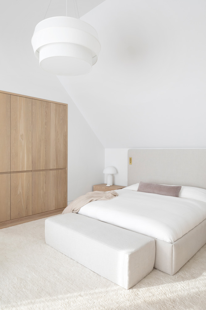 white and oak bedroom