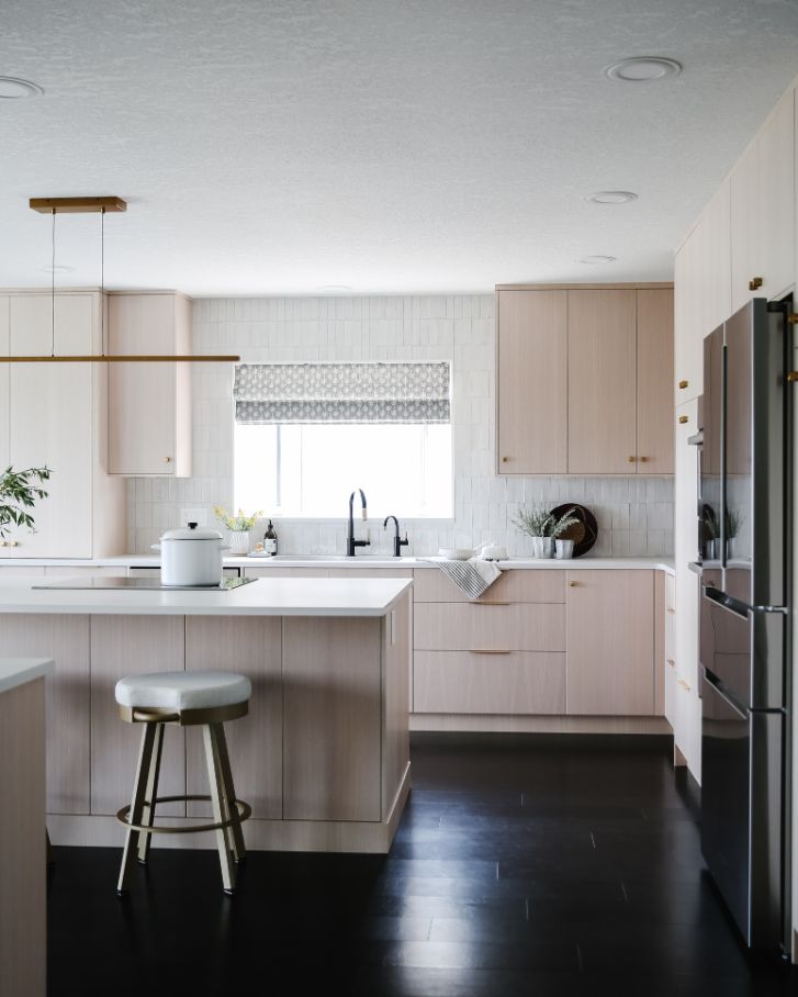 white oak cabinets brighten up a kitchen