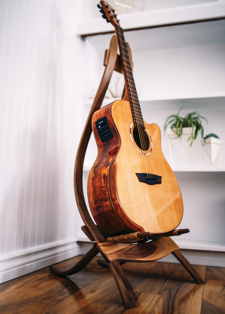 Natural Collection guitar stand