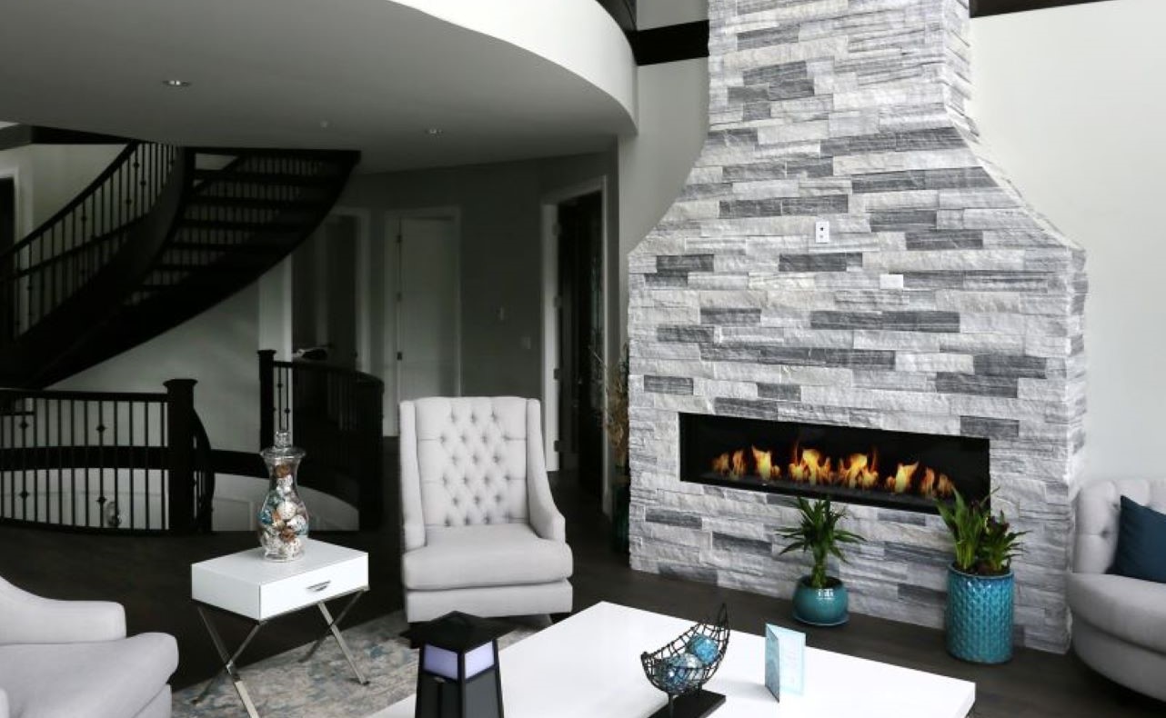 Using Stone to Cultivate Bright West Coast Interiors - Western Living ...