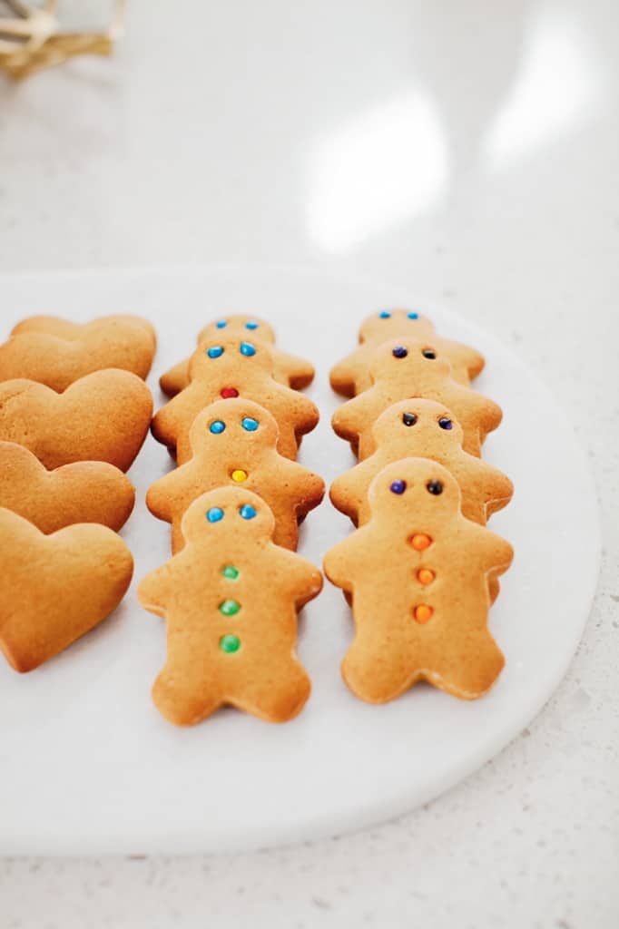 Homemade-gingerbread-cookies-recipe