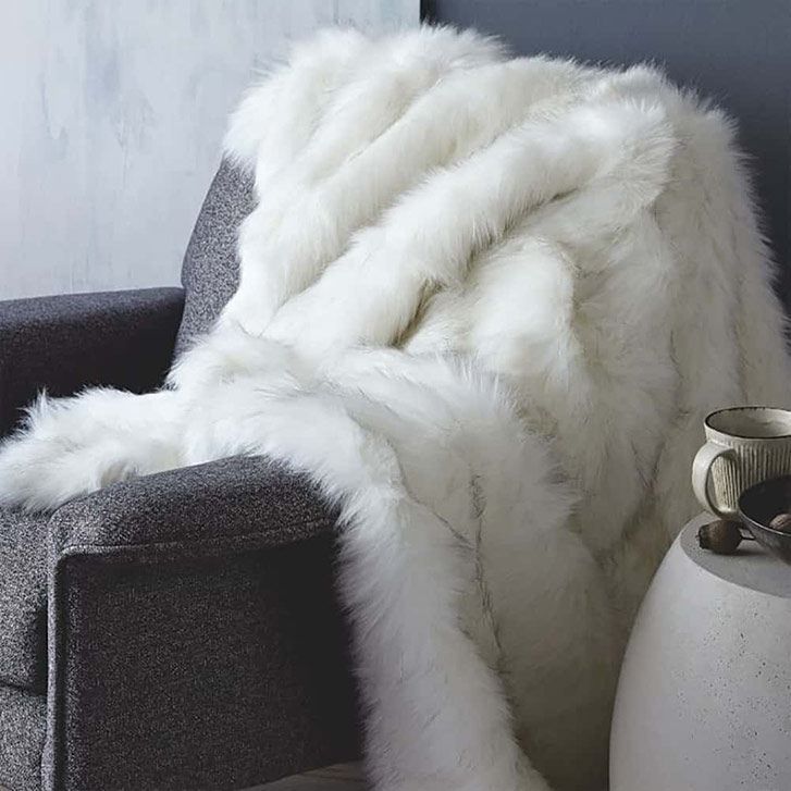 faux-fur-brushed-tips-throw-o