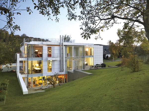 The clean lines of Richard Meier’s Luxembourg House (above) embrace essential modernism.